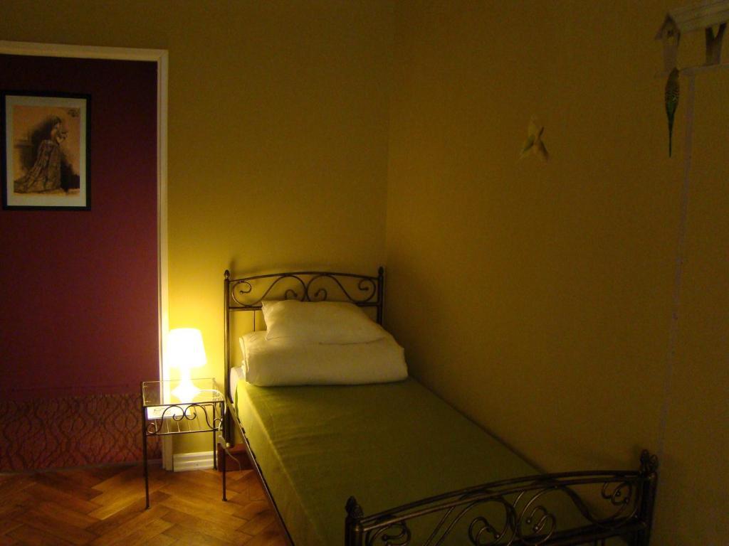 Hostelik Wiktorianski Λοτζ Εξωτερικό φωτογραφία